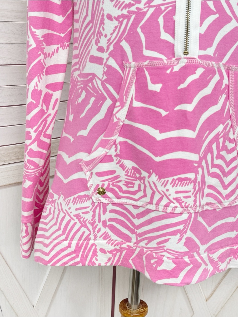 Lilly Pulitzer Skipper Half Zip Pullover Top Pink Umbrella Small Athletic - Picture 6 of 12